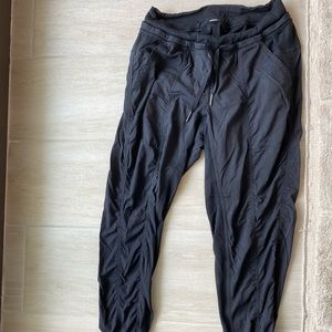 Lululemon Ruched Stretchy Yoga Pants